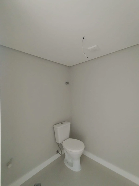 Sala Comercial para Locação no Centro de Itapema: 5ª foto da galeria de imagens do imóvel