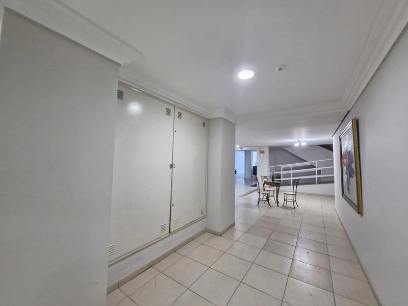 Apartamento à venda – Lateral com vista Mar: 2ª foto da galeria de imagens do imóvel