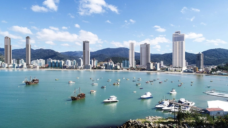4 Dormitórios Sendo 4 Suítes - Avenida Nereu Ramos , Centro - Itapema: 40ª foto da galeria de imagens do imóvel