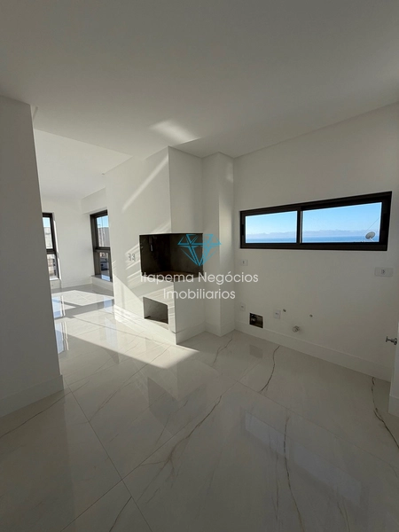 Apartamento 35 metros da praia.  Quadra do mar: 16ª foto da galeria de imagens do imóvel