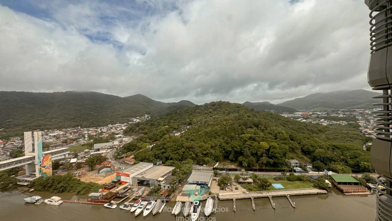 Pronto para morar - Apartamento 4 suítes 3 vagas - Balneário: 2ª foto da galeria de imagens do imóvel