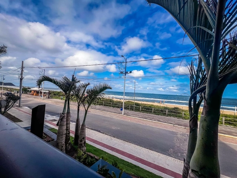 Apartamento Frente Mar à venda: 2ª foto da galeria de imagens do imóvel