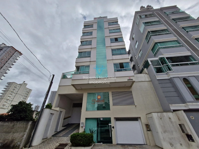 Apartamento para locação anual em Meia Praia. : 3ª foto da galeria de imagens do imóvel