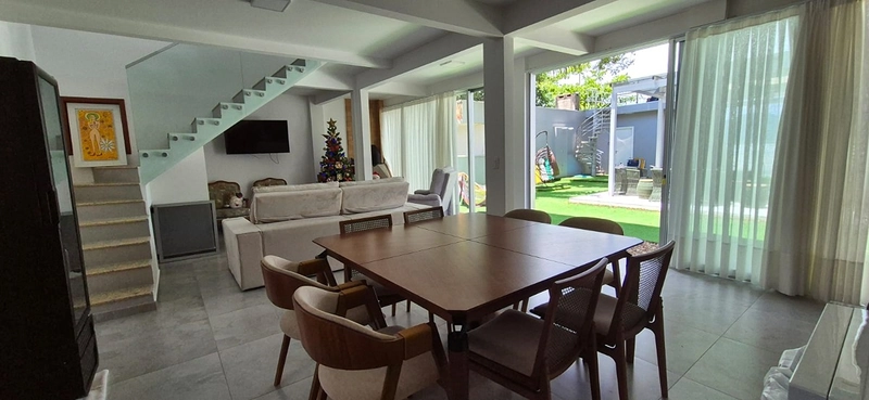 OPORTUNIDADE ÚNICA FRENTE MAR — TERRENO COM ESTRUTURA COMPLETA: 3ª foto da galeria de imagens do imóvel