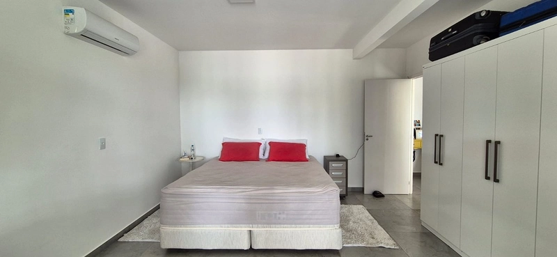 OPORTUNIDADE ÚNICA FRENTE MAR — TERRENO COM ESTRUTURA COMPLETA: 7ª foto da galeria de imagens do imóvel