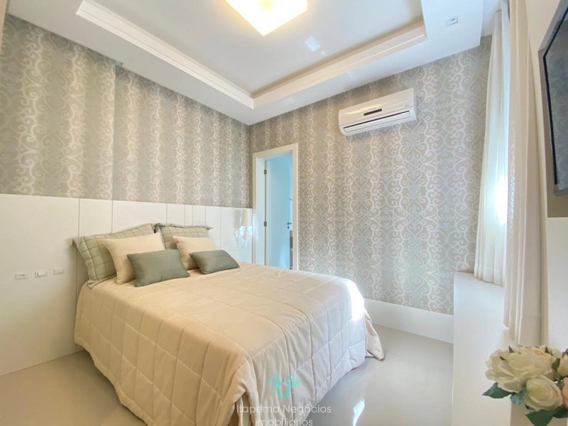 Apartamento 4 Suítes 5 Vagas , Mobiliado e Decorado - Quadra mar: 18ª foto da galeria de imagens do imóvel