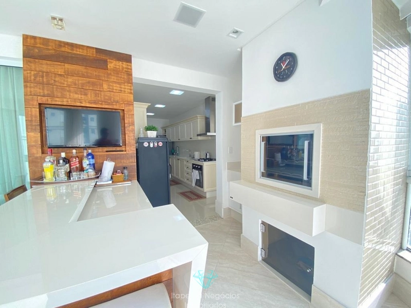 Apartamento 4 Suítes 5 Vagas , Mobiliado e Decorado - Quadra mar: 12ª foto da galeria de imagens do imóvel