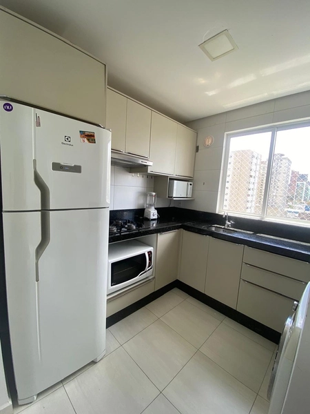 Apartamento para aluguel, 2 quartos, 1 vaga, tabuleiro dos oliveiras - itapema/sc: 2ª foto da galeria de imagens do imóvel