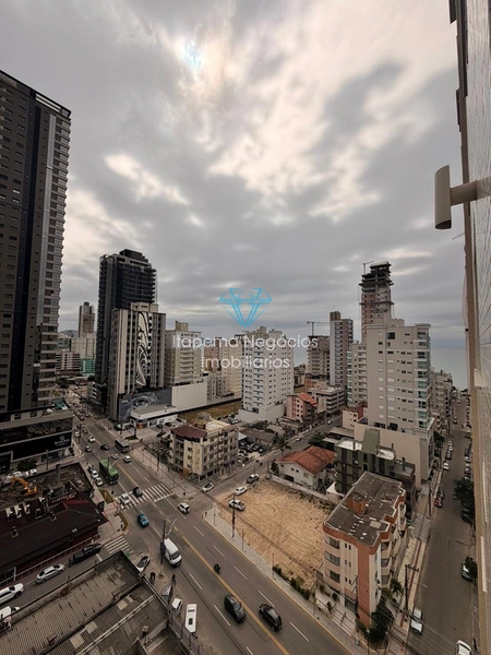 Apartamento na  Meia Praia, 03 suítes, 02 vagas. : 5ª foto da galeria de imagens do imóvel