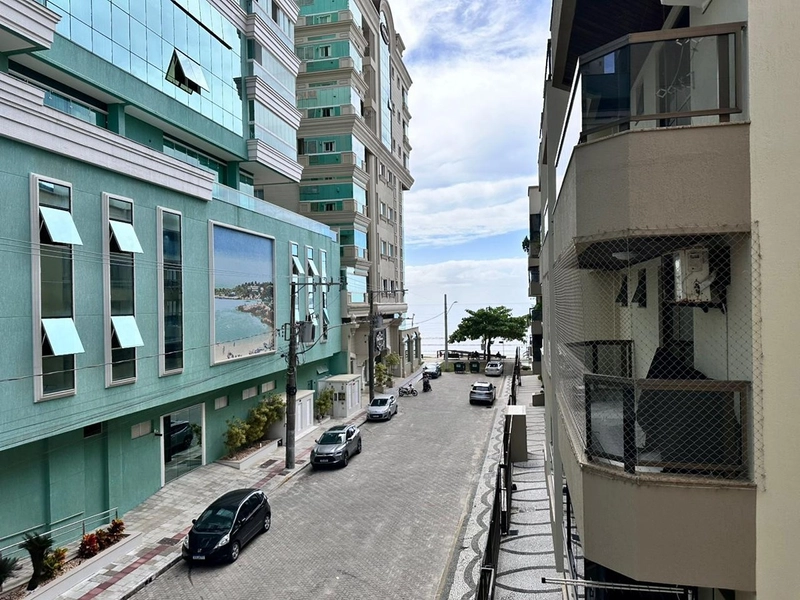 Apartamento à venda na quadra mar – Meia Praia, Itapema: 2ª foto da galeria de imagens do imóvel