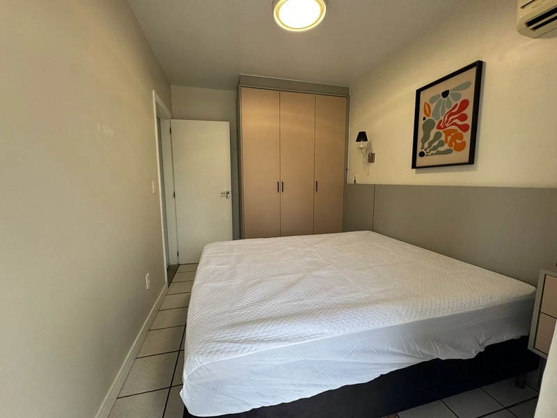 Amplo apartamento mobiliado para locação na Meia Praia: 14ª foto da galeria de imagens do imóvel