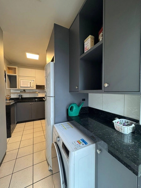 Amplo apartamento mobiliado para locação na Meia Praia: 22ª foto da galeria de imagens do imóvel