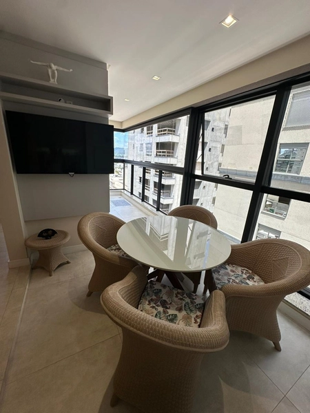 VIVA O ALTO PADRÃO EM MEIA PRAIA: 4ª foto da galeria de imagens do imóvel