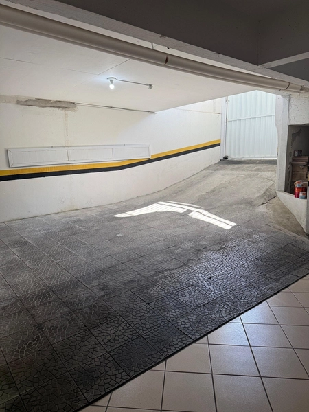 Requinte, frente ao mar, localizado em Meia Praia.: 26ª foto da galeria de imagens do imóvel