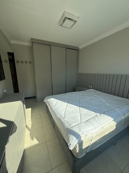 Requinte, frente ao mar, localizado em Meia Praia.: 15ª foto da galeria de imagens do imóvel