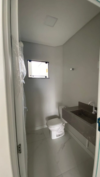 Casa à Venda em Tijucas: 16ª foto da galeria de imagens do imóvel