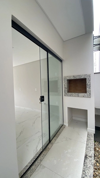 Casa à Venda em Tijucas: 17ª foto da galeria de imagens do imóvel