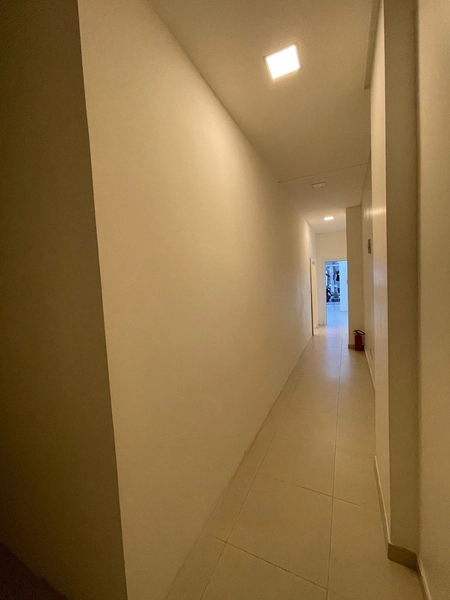 LOCAÇÃO DE SALA COMERCIAL – MEIA PRAIA | SEGUNDA QUADRA: 6ª foto da galeria de imagens do imóvel