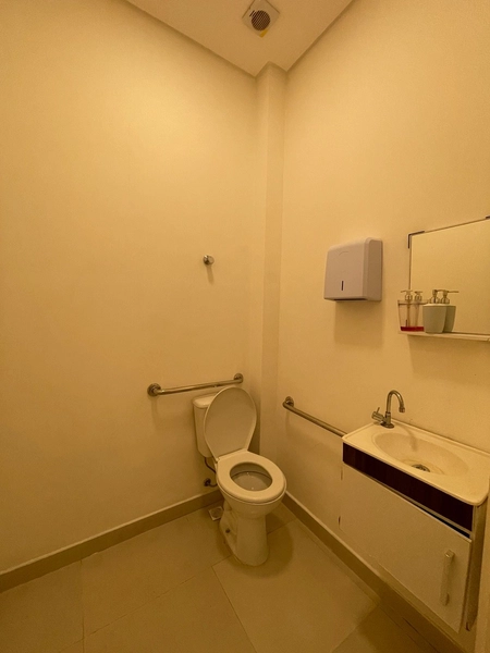LOCAÇÃO DE SALA COMERCIAL – MEIA PRAIA | SEGUNDA QUADRA: 9ª foto da galeria de imagens do imóvel