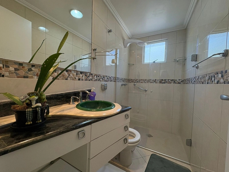 Apartamento Frente Mar em Itapema: 15ª foto da galeria de imagens do imóvel