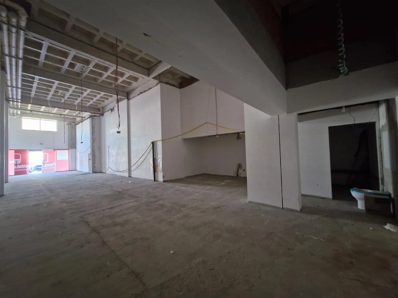Sala Comercial para Locação: 1ª foto da galeria de imagens do imóvel