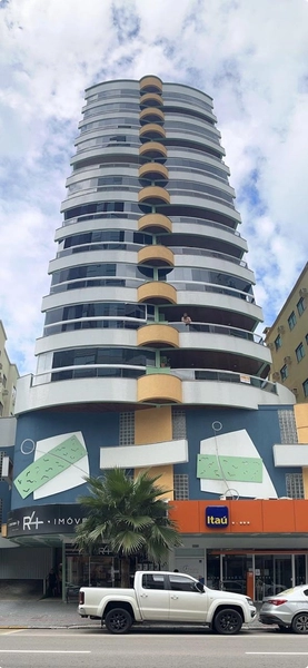 APARTAMENTO DIFERENCIADO – QUADRA MAR | FRENTE AV. NEREU RAMOS: 53ª foto da galeria de imagens do imóvel