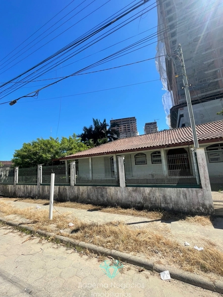 Casa no Perequê, 300 metros do mar!: 3ª foto da galeria de imagens do imóvel