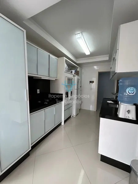 Apartamento 4 Dormitórios Sendo 4 Suítes - Avenida Nereu Ramos.: 57ª foto da galeria de imagens do imóvel