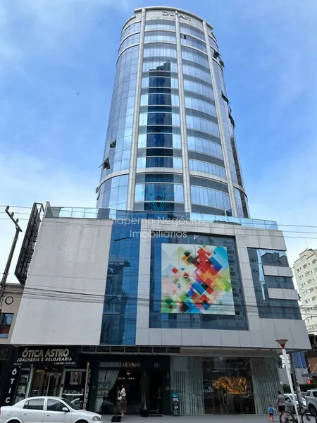 Apartamento 4 Dormitórios Sendo 4 Suítes - Avenida Nereu Ramos.: 26ª foto da galeria de imagens do imóvel