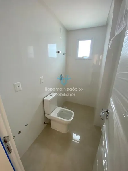 Apartamento 4 Dormitórios Sendo 4 Suítes - Avenida Nereu Ramos.: 32ª foto da galeria de imagens do imóvel