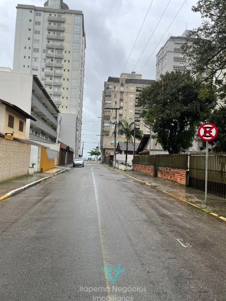 Casa com 2 Suítes, 388,50M de área , Terreno. Quadra mar: 15ª foto da galeria de imagens do imóvel