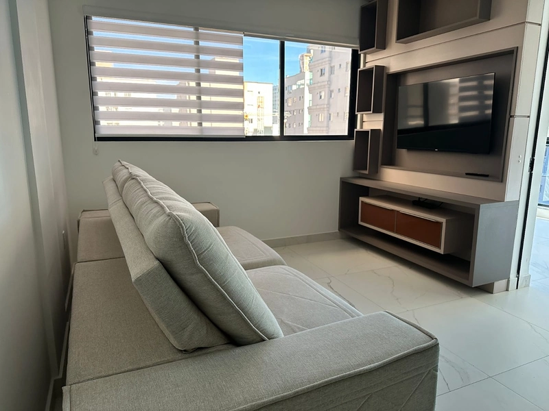 Apartamento com 3 suítes à venda em Meia Praia: 3ª foto da galeria de imagens do imóvel