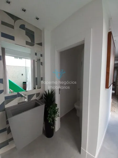 BELÍSSIMO APARTAMENTO A 60 METROS DO MAR.: 1ª foto da galeria de imagens do imóvel