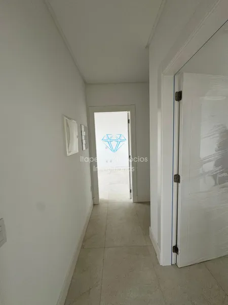 BELÍSSIMO APARTAMENTO A 60 METROS DO MAR.: 22ª foto da galeria de imagens do imóvel