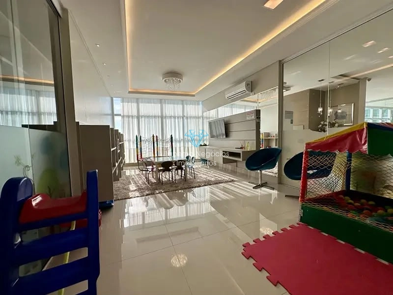 VENDA – APARTAMENTO DE ALTO PADRÃO | MEIA PRAIA: 5ª foto da galeria de imagens do imóvel