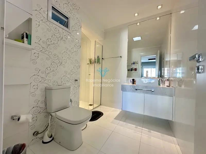 VENDA – APARTAMENTO DE ALTO PADRÃO | MEIA PRAIA: 43ª foto da galeria de imagens do imóvel