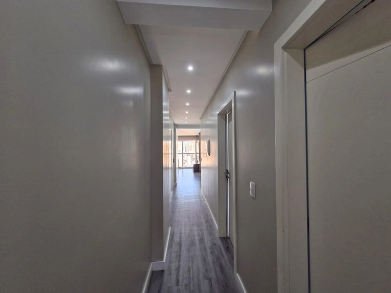 APARTAMENTO À VENDA | Meia Praia: 6ª foto da galeria de imagens do imóvel