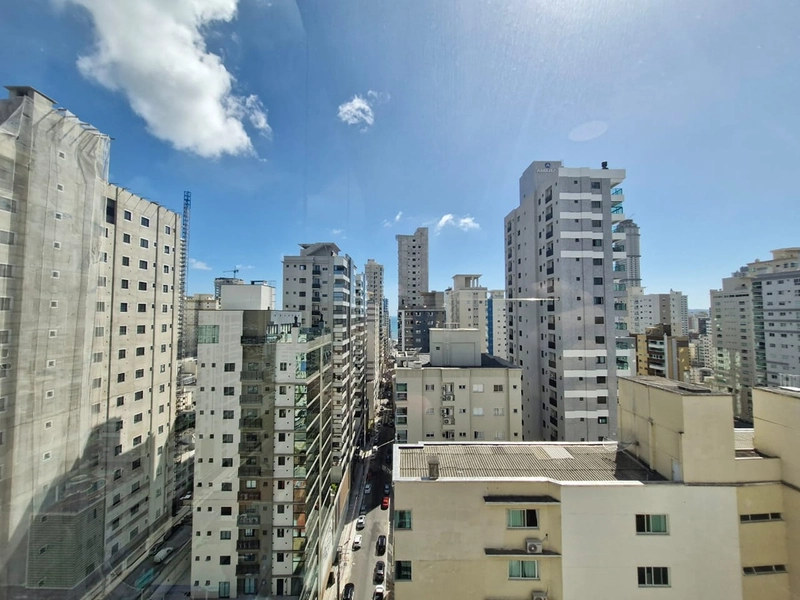 APARTAMENTO À VENDA | Meia Praia: 31ª foto da galeria de imagens do imóvel