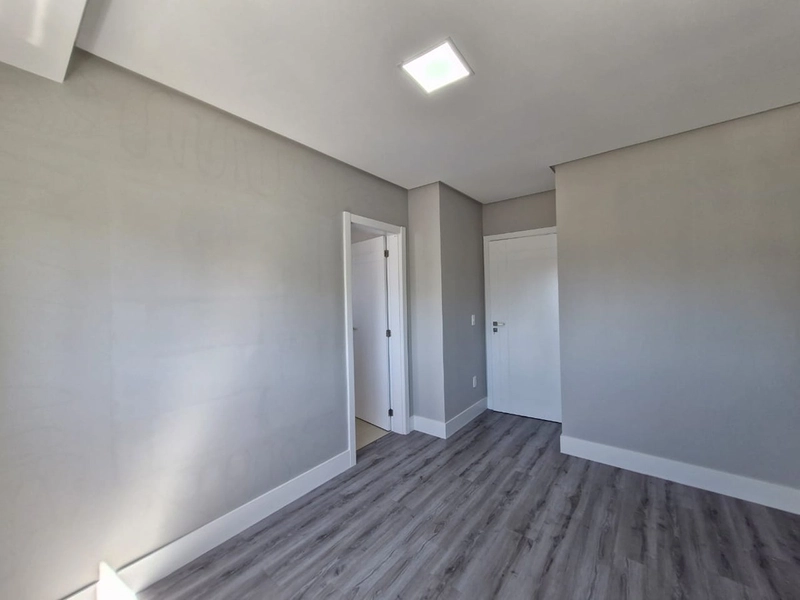 APARTAMENTO À VENDA | Meia Praia: 9ª foto da galeria de imagens do imóvel