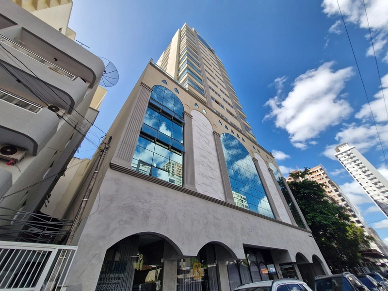 APARTAMENTO À VENDA | Meia Praia: 30ª foto da galeria de imagens do imóvel