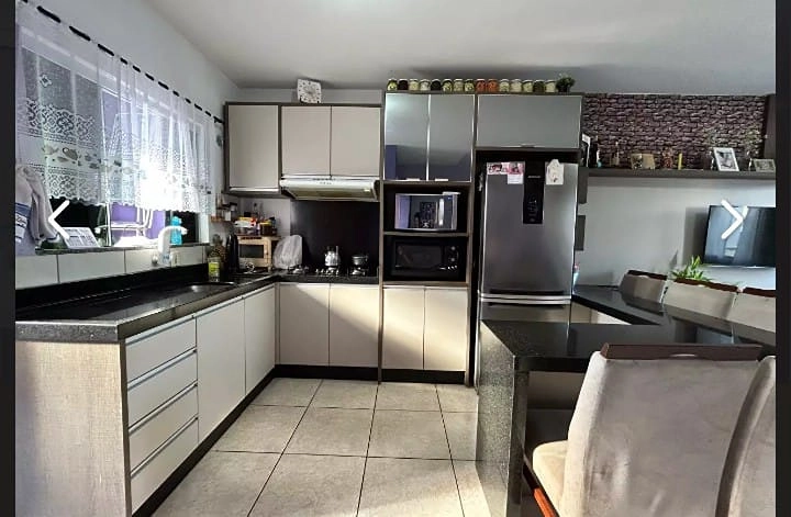 VENDA DE SOBRADO EM BRUSQUE: 3ª foto da galeria de imagens do imóvel