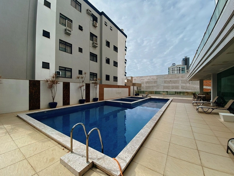 Um novo horizonte de exclusividade em Meia Praia, Itapema.: 3ª foto da galeria de imagens do imóvel