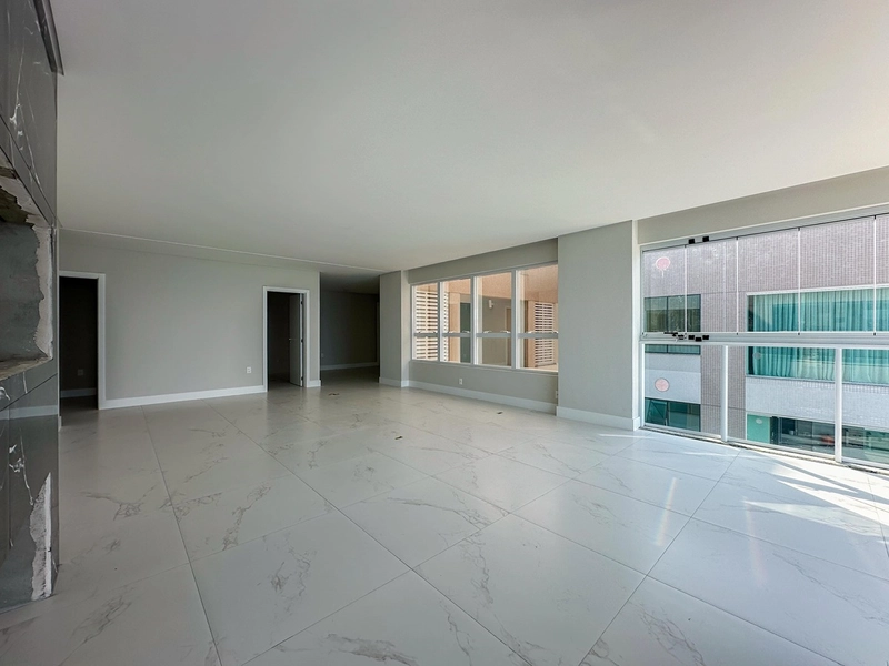 APARTAMENTO À VENDA – ALTO PADRÃO EM ITAPEMA: 13ª foto da galeria de imagens do imóvel