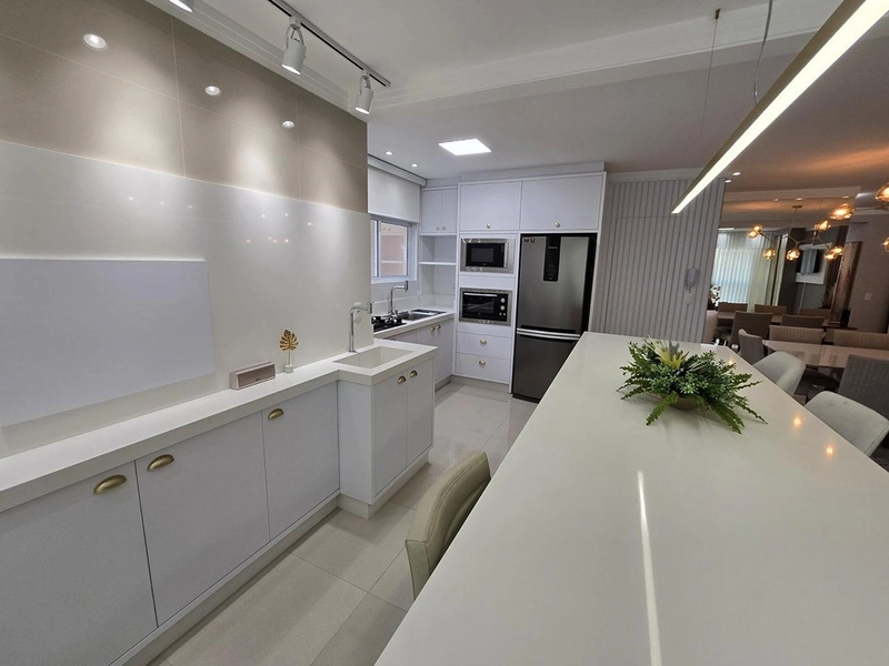 APARTAMENTO À VENDA – SEGUNDA QUADRA: 2ª foto da galeria de imagens do imóvel