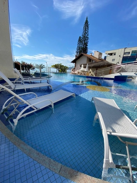 Viva a Beira Mar em Meia Praia - Itapema: 1ª foto da galeria de imagens do imóvel