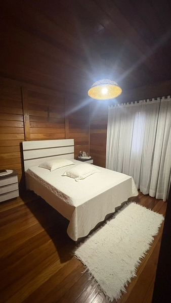 Casa à Venda – Meia Praia: 7ª foto da galeria de imagens do imóvel