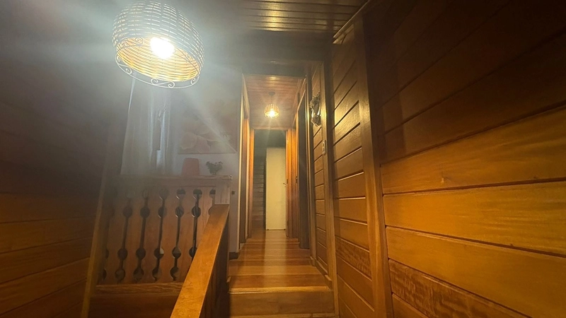 Casa à Venda – Meia Praia: 5ª foto da galeria de imagens do imóvel