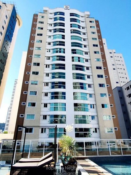 Balneário Camboriú - Centro 3 dormitórios (3 suítes): 1ª foto da galeria de imagens do imóvel