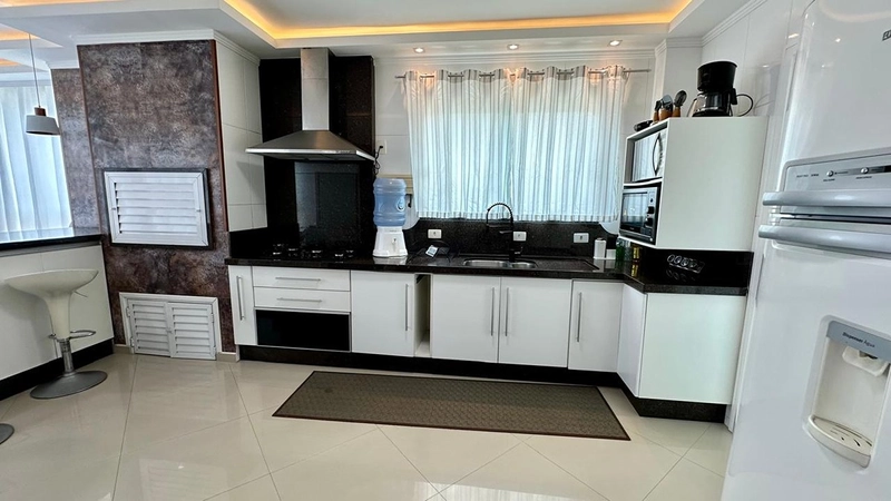 Apartamento à Venda na Meia Praia – Segunda Quadra do Mar: 5ª foto da galeria de imagens do imóvel