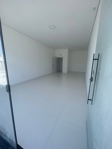 Sala comercial em Alto São Bento. : 1ª foto da galeria de imagens do imóvel